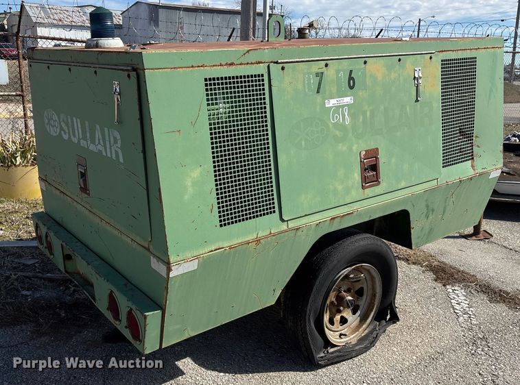 image for item NO9727 Sullair 185DPQ air compressor