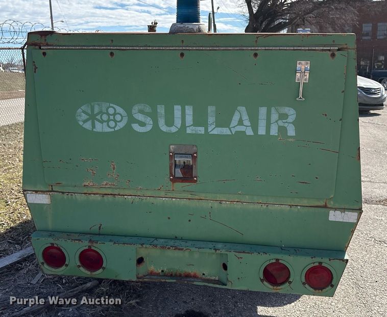 image for item NO9727 Sullair 185DPQ air compressor