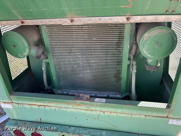 image for item NO9727 Sullair 185DPQ air compressor