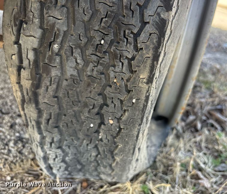 image for item NO9727 Sullair 185DPQ air compressor