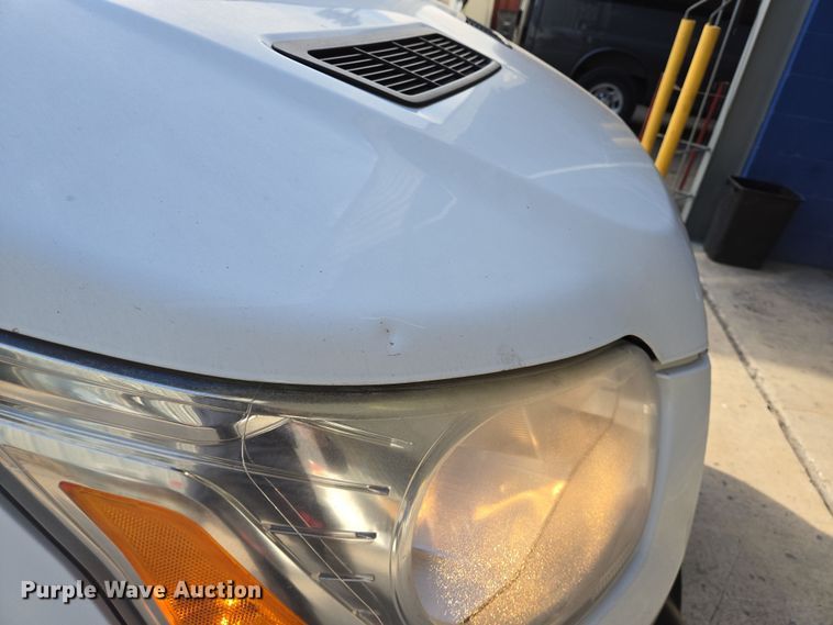 image for item NQ9191 2018 Ford Transit 350 shuttle bus