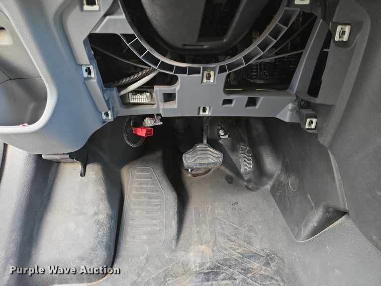 image for item NQ9191 2018 Ford Transit 350 shuttle bus