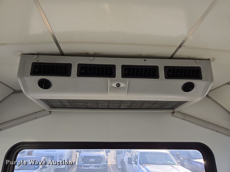 image for item NQ9191 2018 Ford Transit 350 shuttle bus