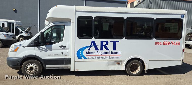 image for item NQ9192 2018 Glaval Ford Transit 350 shuttle bus