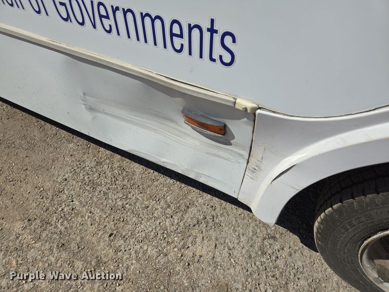 image for item NQ9192 2018 Glaval Ford Transit 350 shuttle bus