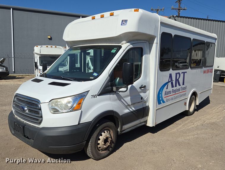 image for item NQ9193 2018 Glaval Ford Transit 350 shuttle bus