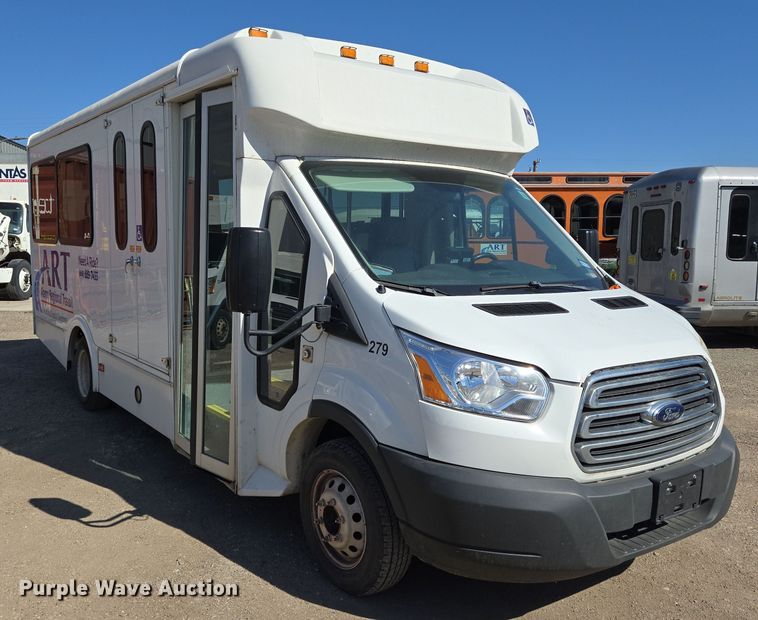 image for item NQ9193 2018 Glaval Ford Transit 350 shuttle bus