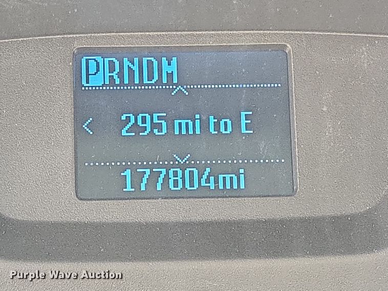 image for item NQ9194 2018 Glaval Ford Transit 350 shuttle bus