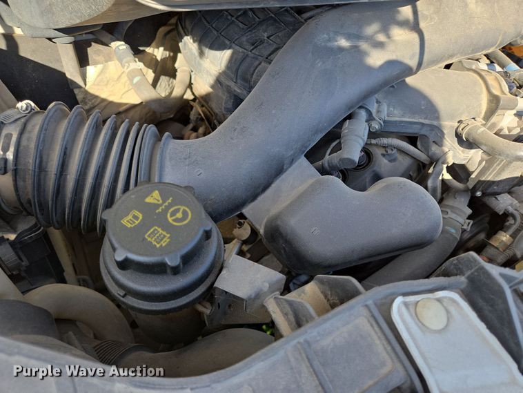 image for item NQ9194 2018 Glaval Ford Transit 350 shuttle bus