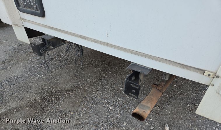 image for item NQ9195 2018 Glaval Ford Transit 350HD shuttle bus