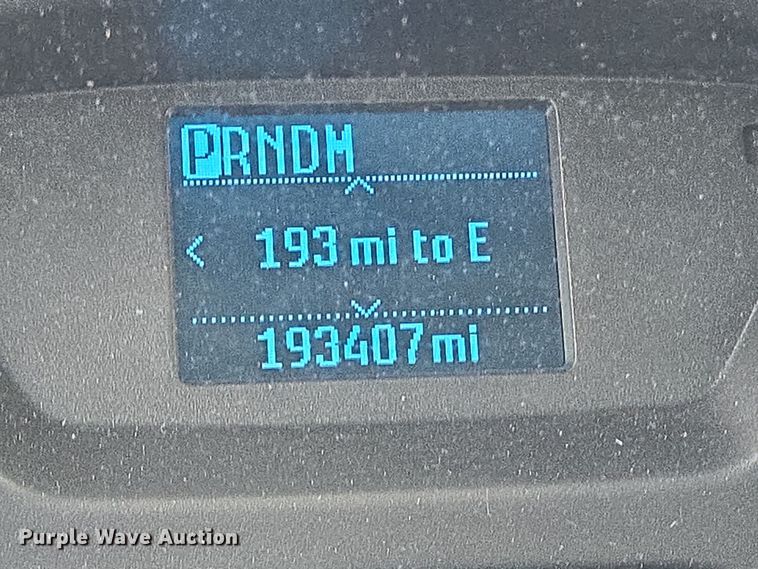 image for item NQ9195 2018 Glaval Ford Transit 350HD shuttle bus