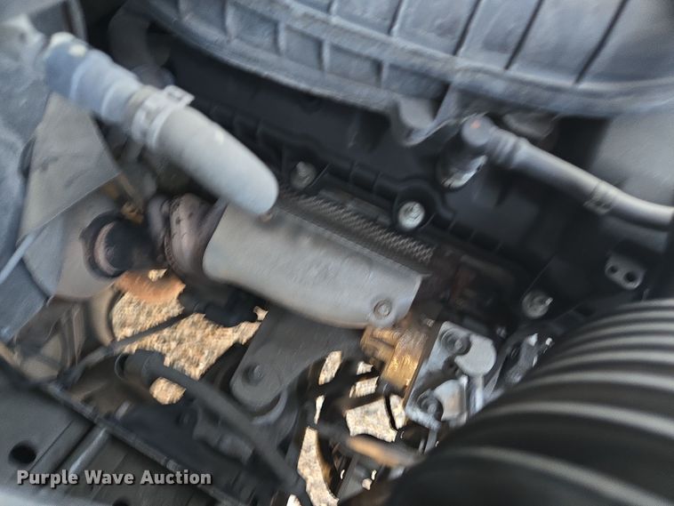 image for item NQ9195 2018 Glaval Ford Transit 350HD shuttle bus