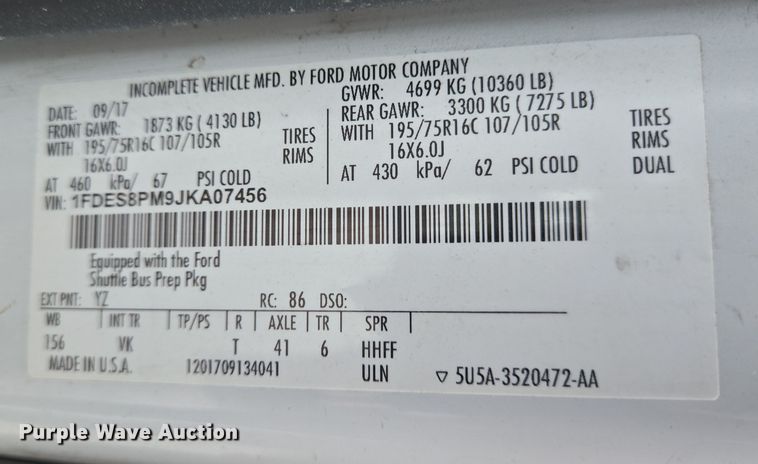 image for item NQ9195 2018 Glaval Ford Transit 350HD shuttle bus