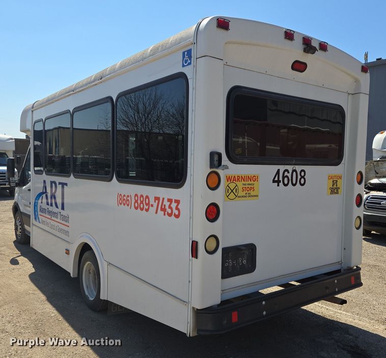 image for item NQ9196 2018 Glaval Ford Transit 350 shuttle bus