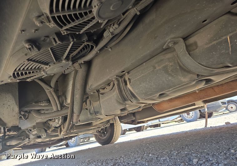 image for item NQ9196 2018 Glaval Ford Transit 350 shuttle bus