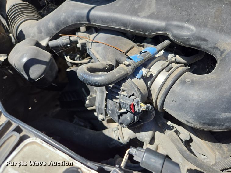 image for item NQ9196 2018 Glaval Ford Transit 350 shuttle bus