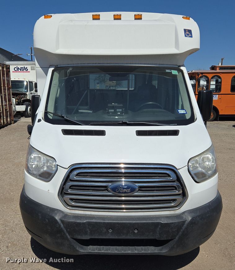 image for item NQ9197 2018 Ford Transit 350 shuttle bus