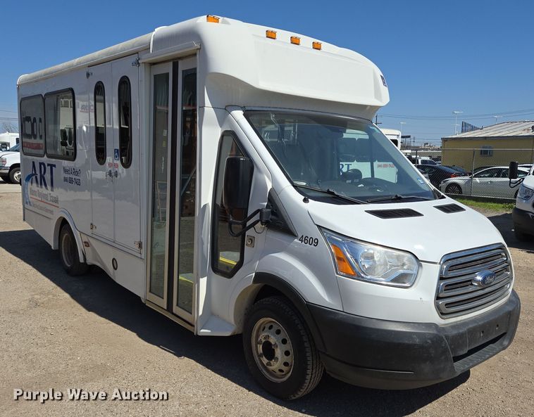 image for item NQ9197 2018 Ford Transit 350 shuttle bus