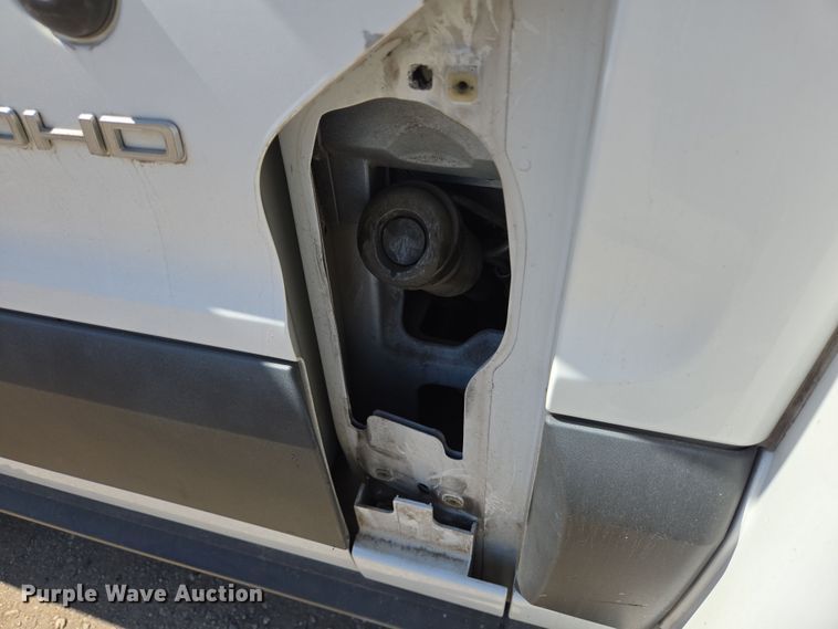 image for item NQ9197 2018 Ford Transit 350 shuttle bus