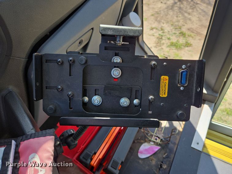 image for item NQ9197 2018 Ford Transit 350 shuttle bus