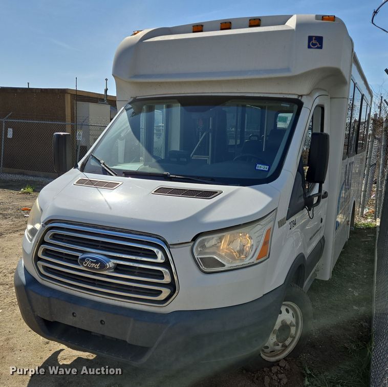 image for item NQ9198 2018 Glaval Ford Transit 350 shuttle bus