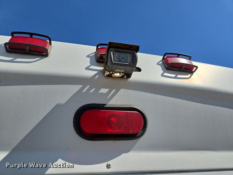 image for item NQ9198 2018 Glaval Ford Transit 350 shuttle bus