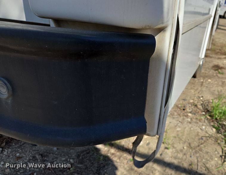 image for item NQ9198 2018 Glaval Ford Transit 350 shuttle bus