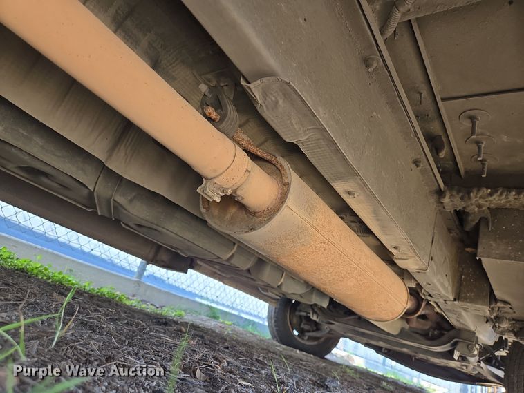 image for item NQ9198 2018 Glaval Ford Transit 350 shuttle bus