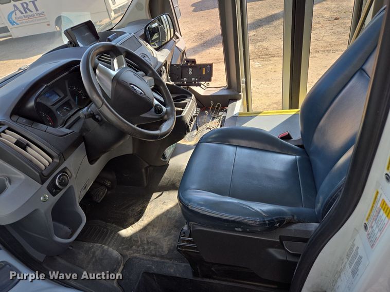 image for item NQ9198 2018 Glaval Ford Transit 350 shuttle bus