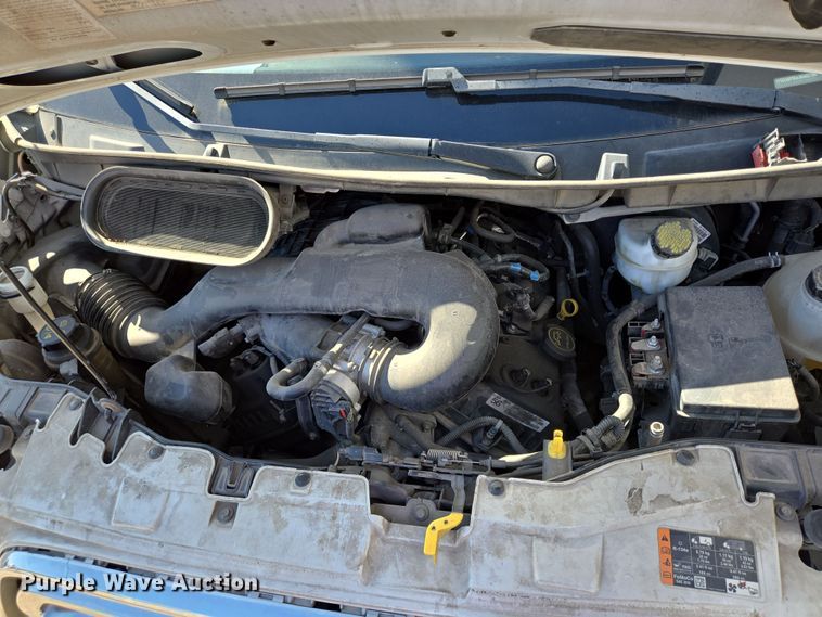 image for item NQ9198 2018 Glaval Ford Transit 350 shuttle bus