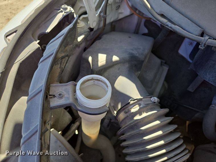 image for item NQ9198 2018 Glaval Ford Transit 350 shuttle bus