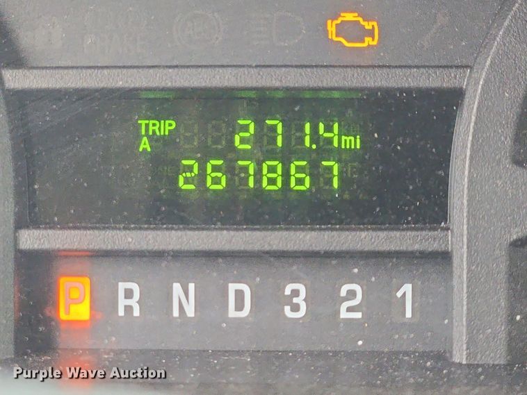 image for item NQ9200 2014 Eldorado Ford E350 shuttle bus