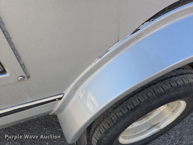 image for item NQ9201 2015 Eldorado Ford E350 Super Duty shuttle bus