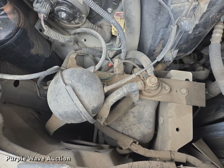 image for item NQ9202 2013 Eldorado Ford E350 Super Duty shuttle bus