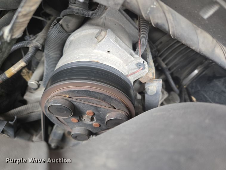 image for item NQ9202 2013 Eldorado Ford E350 Super Duty shuttle bus