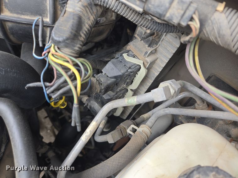 image for item NQ9202 2013 Eldorado Ford E350 Super Duty shuttle bus