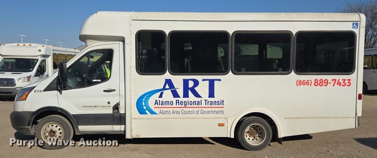 image for item NQ9205 2018 Glaval Transit 350 shuttle bus