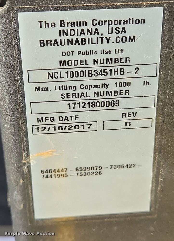 image for item NQ9205 2018 Glaval Transit 350 shuttle bus