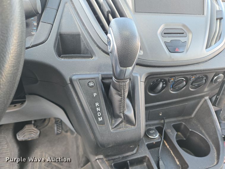 image for item NQ9206 2018 Glaval Ford Transit 350 shuttle bus