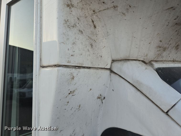 image for item NQ9207 2018 Glaval Ford Transit 350 shuttle bus