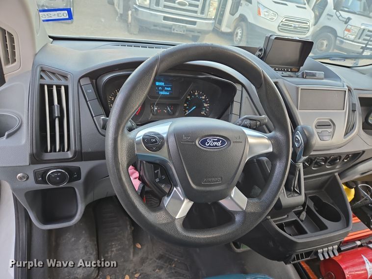 image for item NQ9207 2018 Glaval Ford Transit 350 shuttle bus