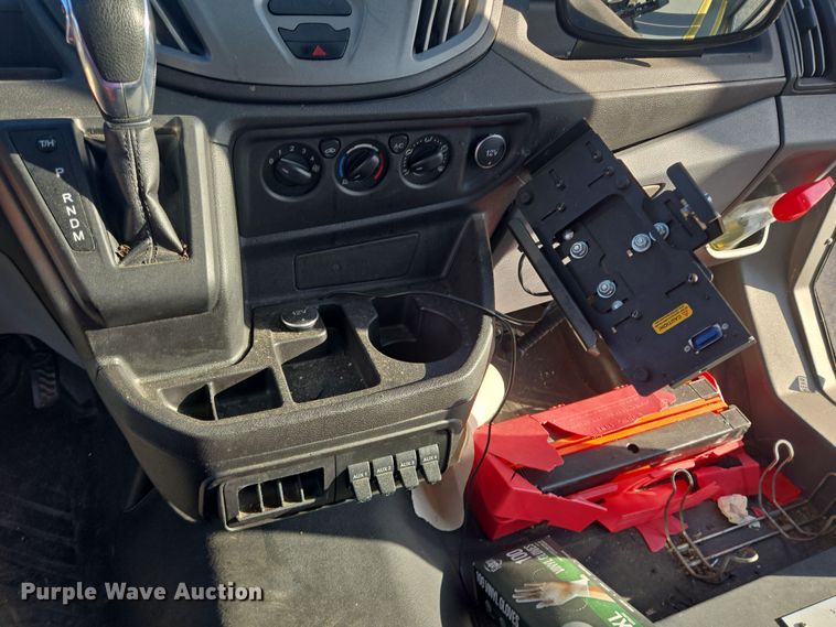 image for item NQ9208 2018 Glaval Transit 350 shuttle bus