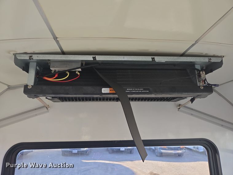 image for item NQ9208 2018 Glaval Transit 350 shuttle bus