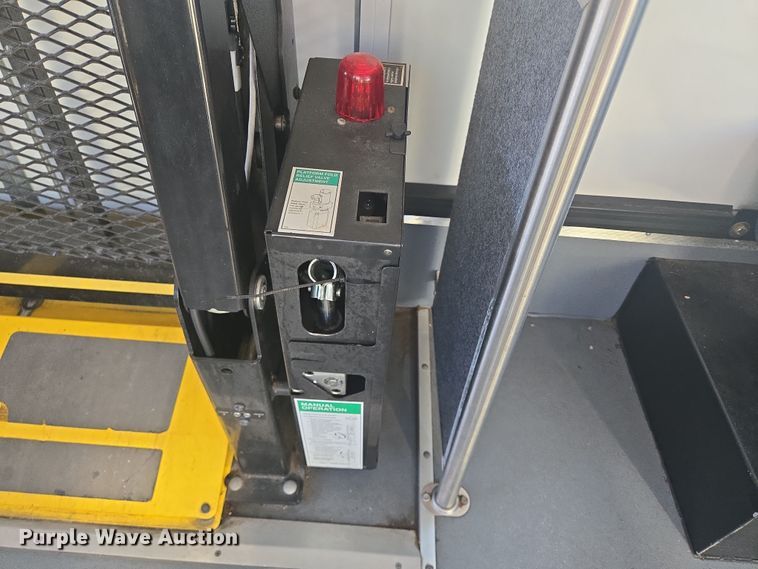 image for item NQ9208 2018 Glaval Transit 350 shuttle bus