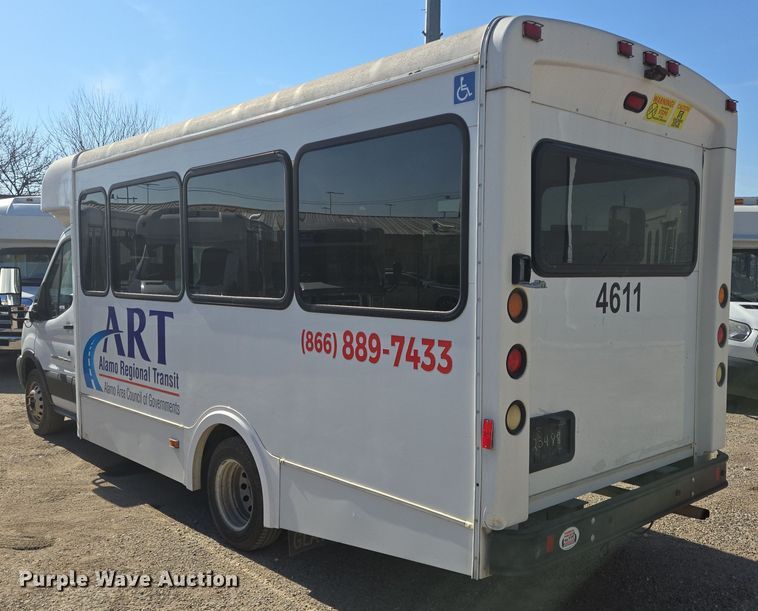 image for item NQ9209 2018 Glaval Ford Transit 350 shuttle bus