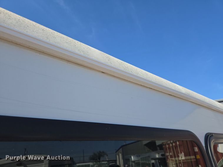 image for item NQ9209 2018 Glaval Ford Transit 350 shuttle bus