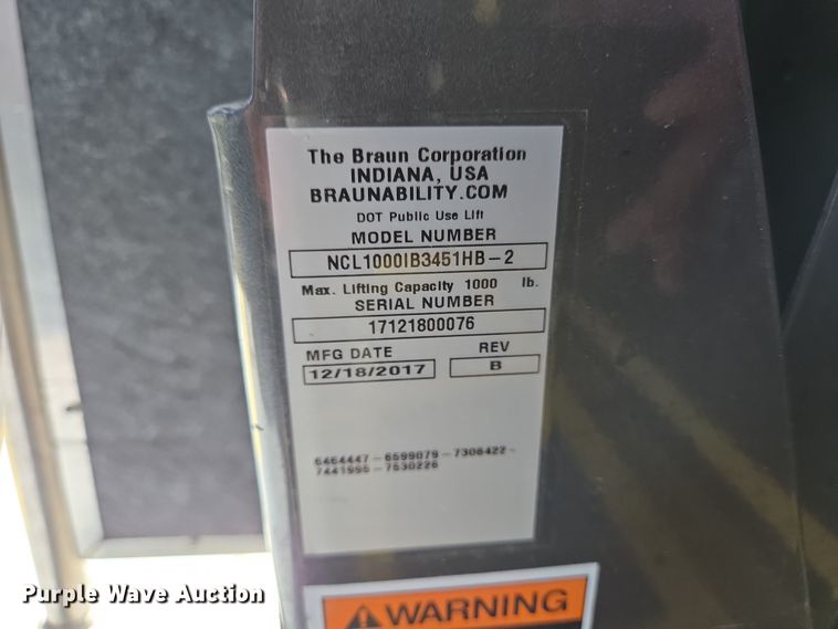 image for item NQ9209 2018 Glaval Ford Transit 350 shuttle bus