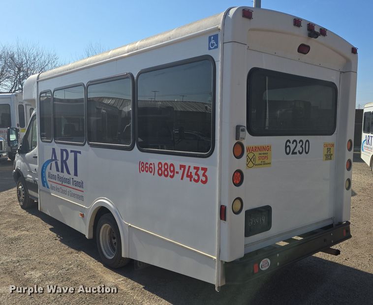 image for item NQ9210 2018 Glaval Ford Transit 350 shuttle bus