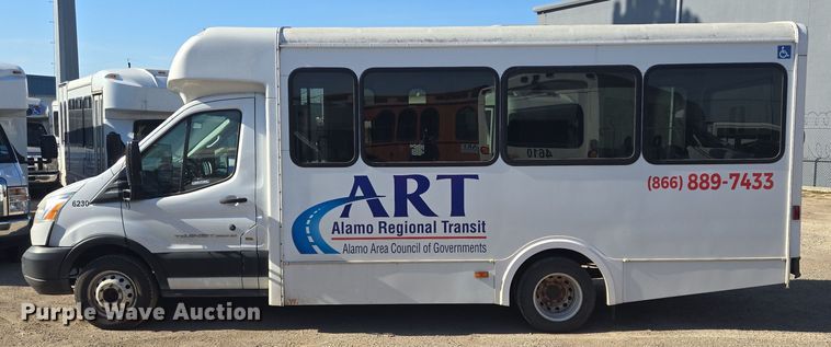 image for item NQ9210 2018 Glaval Ford Transit 350 shuttle bus