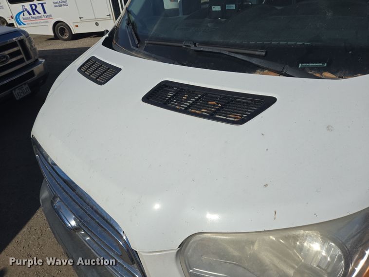 image for item NQ9210 2018 Glaval Ford Transit 350 shuttle bus